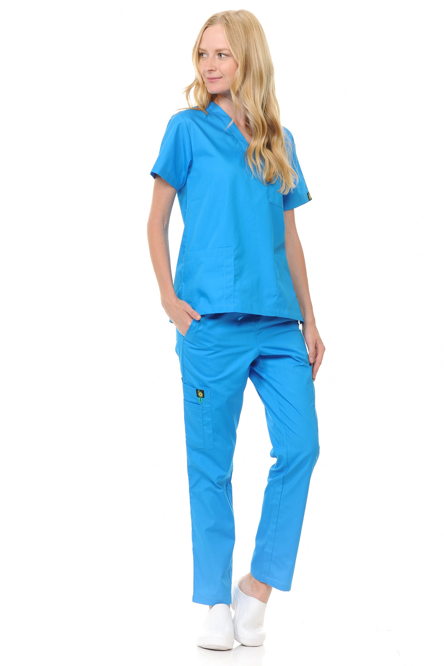 Unisex Polyester-Rayon V-Neck 3 Pocket Solid Scrub Set