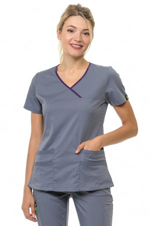 Woman's Polyester Rayon 4 Pocket Y-Neck Top